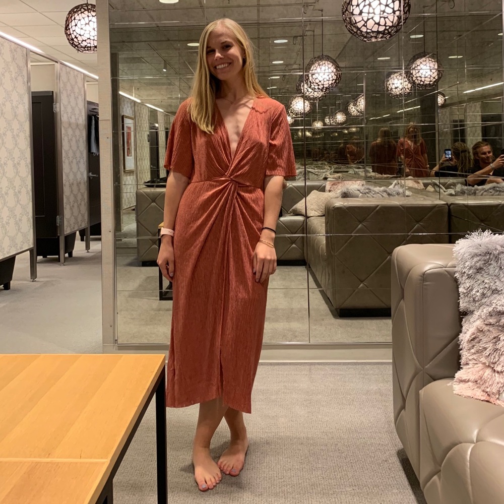 Meet your Posher, Julie